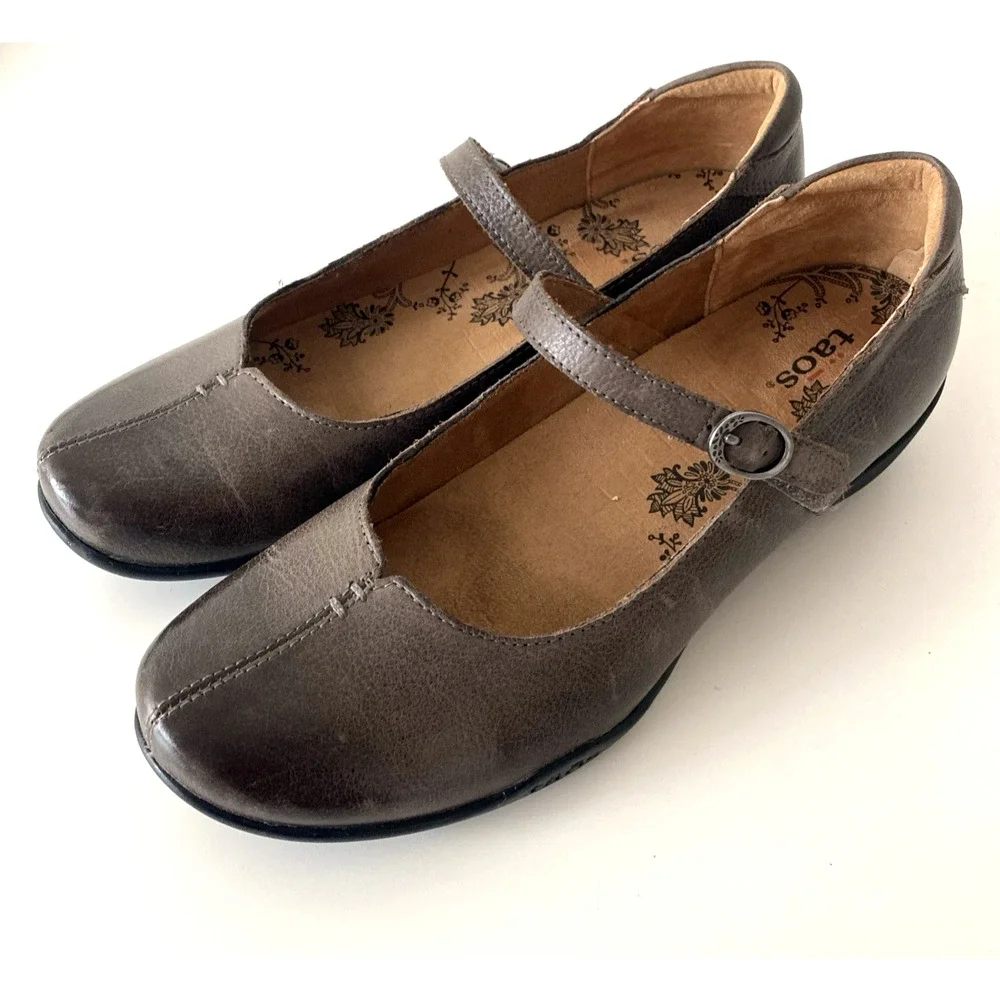 Taos Ta Dah Mary Jane Wedge Flat Taupe Leather Round Toe Brown 8.5 US 39 EU
